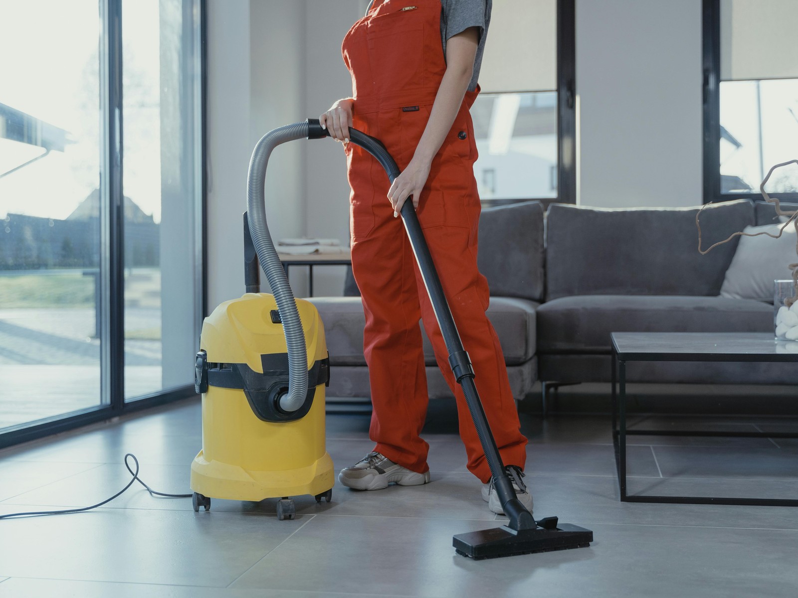 Professional routine cleaning maintenance in North Texas